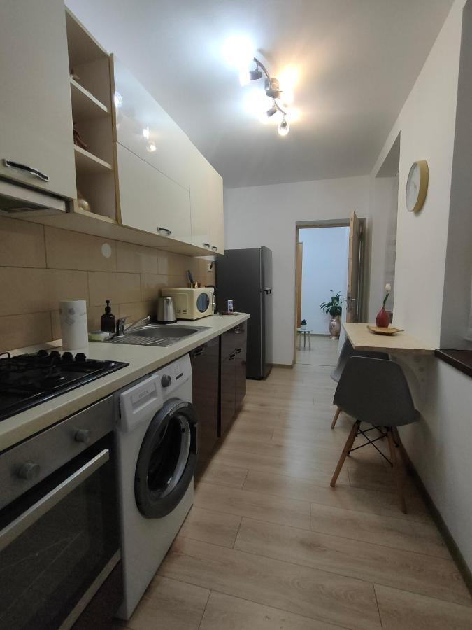 Vania Studio Apartment Sibiu Luaran gambar